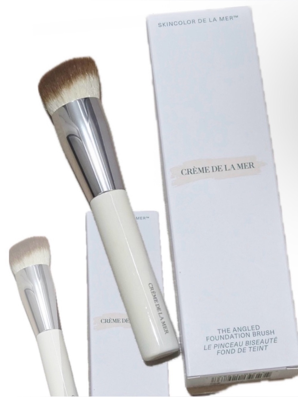 NEW! LA MER The Angled Foundation Brush